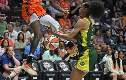 NBA常规赛集结日再迎强敌，菲尼克斯太阳刷新队史纪录，主帅态度——质疑声仍在，更衣室氛围转暖的简单介绍-体育软件